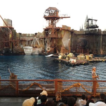 WaterWorld - Ready? - Amusement Parks Near Me - Universal City, California WaterWorld - Ready? - Amusement Parks Near Me - Universal City, California