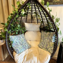 Lala Luna Massage & Spa