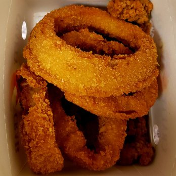 Crafty Crab - Onion rings with fried oysters underneath - Seafood Near Me - Alexandria, Virginia Crafty Crab - Onion rings with fried oysters underneath - Seafood Near Me - Alexandria, Virginia