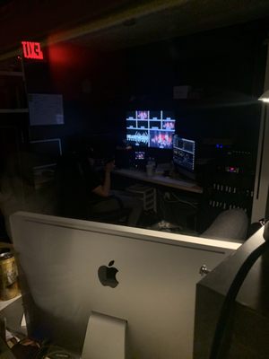 Heartwood Soundstage by null