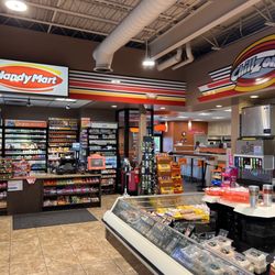 Handy Mart - Inside