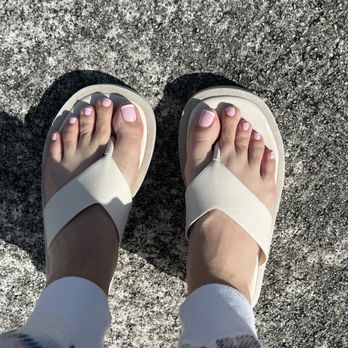 Van Nails - Nail Salons Near Me - Aventura, Florida Van Nails - Nail Salons Near Me - Aventura, Florida