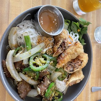 Saigon Cafe - Beef noodle dish - Vietnamese Near Me - Saint Louis, Missouri Saigon Cafe - Beef noodle dish - Vietnamese Near Me - Saint Louis, Missouri