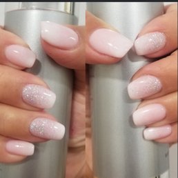 Dipped powder ombre nails with glitter by William.