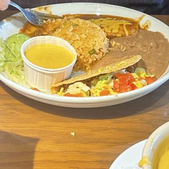 Rio Grande Tex-Mex Restaurant - Delicious Enchilada, rice, refried beans and crunchy taco. - Tex-Mex Near Me - Hutto, Texas Rio Grande Tex-Mex Restaurant - Delicious Enchilada, rice, refried beans and crunchy taco. - Tex-Mex Near Me - Hutto, Texas