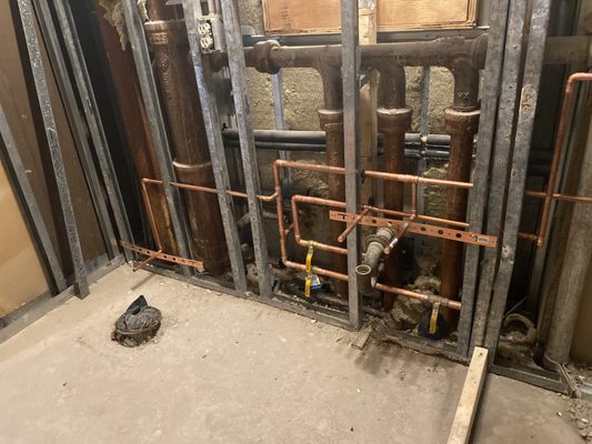 Alvarez Plumbing Logo