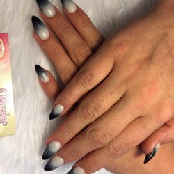 Chester Nails - All powder nail for Halloween#ombre