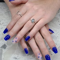 Dashing Diva Nails