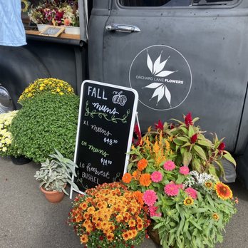 German Village Makers Market - an old truck with flowers - Farmers Market Near Me - Columbus, Ohio German Village Makers Market - an old truck with flowers - Farmers Market Near Me - Columbus, Ohio