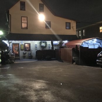 Tiramisu - back entrance from the parking lot - Italian Near Me - Berwyn, Pennsylvania