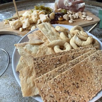 Aperi at Paggi House - One of our boards with crackers - Wine Bars Near Me - Austin, Texas