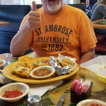 El Sombrero - happy customer with fish tacos - Mexican Near Me - Newton, Iowa