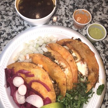 Tacos El Grande - Food Trucks Near Me - Katy, Texas