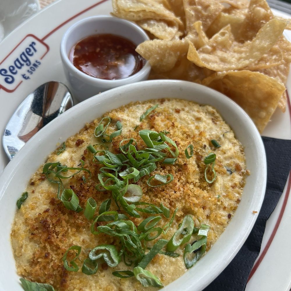 Seager & Sons - Baked Crab Rangoon Dip. Loved the wonton crisps - Pizza Near Me - Plano, Texas Seager & Sons - Baked Crab Rangoon Dip. Loved the wonton crisps - Pizza Near Me - Plano, Texas