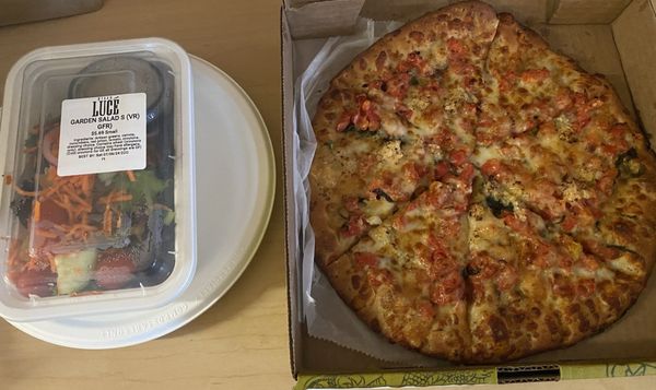 Pizza Lucé Seward by null
