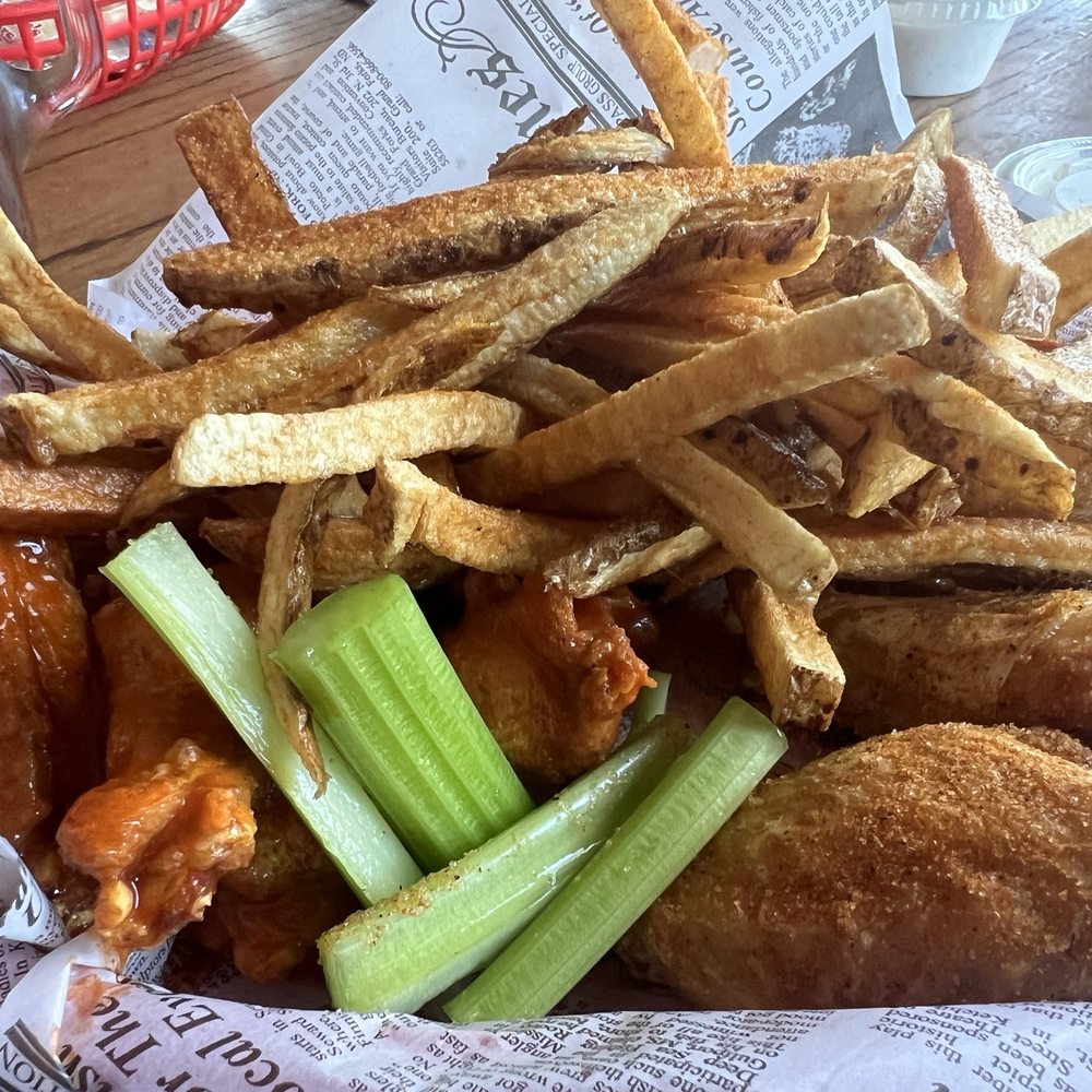 Crawford's Restaurant - 8 wings: 4 buffalo hot & 4 dry rub with house cut fries. - American Near Me - Cowpens, South Carolina Crawford's Restaurant - 8 wings: 4 buffalo hot & 4 dry rub with house cut fries. - American Near Me - Cowpens, South Carolina