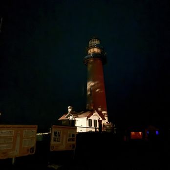 HI-Pigeon Point Lighthouse Hostel - Hostels Near Me - Pescadero, California HI-Pigeon Point Lighthouse Hostel - Hostels Near Me - Pescadero, California