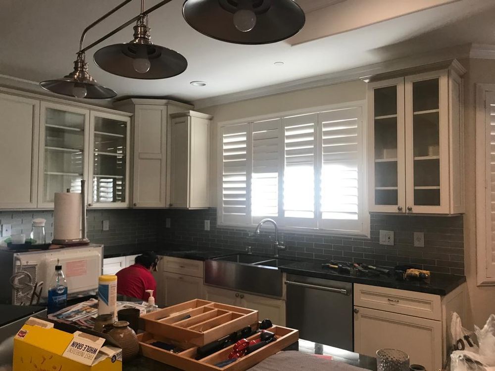 Slide of Santiago's Remodeling & Handyman Services