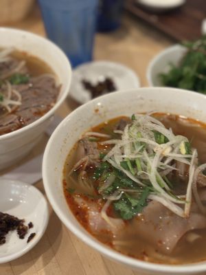 Quán Hỷ Restaurant by null