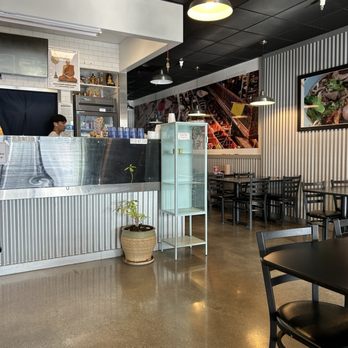 Surin Thai - Inside - Thai Near Me - Banning, California