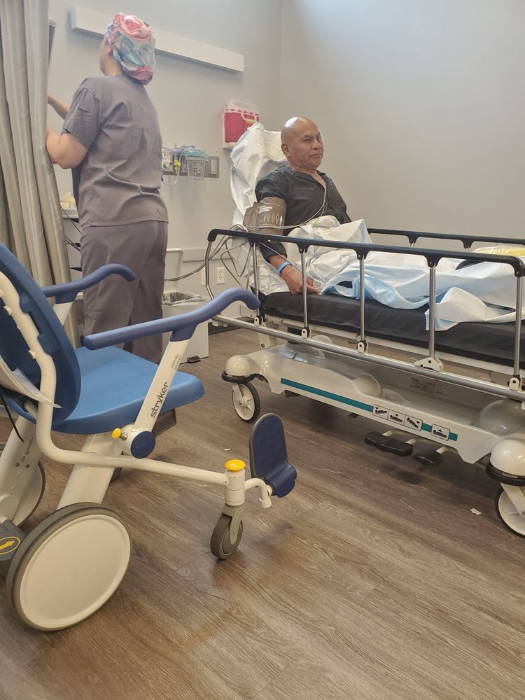 BERKELEY EYE CENTER KINGWOOD Updated October 2024 15 Photos & 52