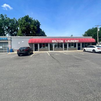 SRB Property Management - Milton Laundry
Owned and Operated by SRB Property Management - Property Management Near Me - Milton, Wisconsin SRB Property Management - Milton Laundry
Owned and Operated by SRB Property Management - Property Management Near Me - Milton, Wisconsin