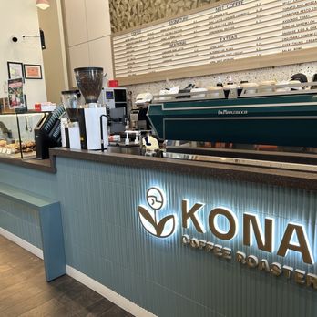 Kona Coffee Roasters - Midtown - Front counter - Cafes Near Me - New York, New York Kona Coffee Roasters - Midtown - Front counter - Cafes Near Me - New York, New York