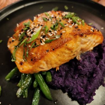 The Tasting Room - Ginger Soy Glazed Salmon (Featured Special) - Wine Bars Near Me - Koloa, Hawaii