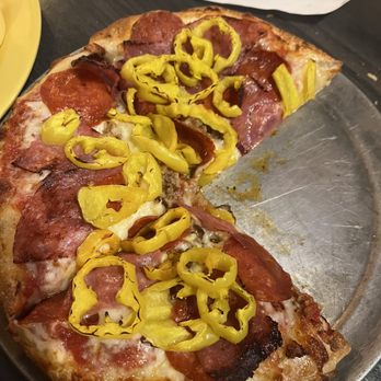 Apollo Pizza - Il postino - Pizza Near Me - Lexington, Kentucky