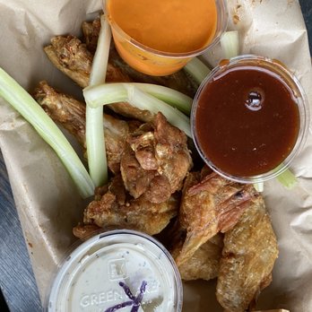 Fire On The Mountain - 9 bone in wings with Ranch, Sweet BBQ and Mild Buffalo sauces. - Chicken Wings Near Me - Denver, Colorado