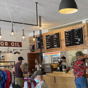 Moab Garage Co. - Inside - Coffee & Tea Near Me - Moab, Utah Moab Garage Co. - Inside - Coffee & Tea Near Me - Moab, Utah