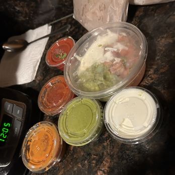 Chug Pub - Really good selection of homemade salsas plus free chips! Would have been nice if we got more than 1 of each variety. - Sports Bars Near Me - San Francisco, California Chug Pub - Really good selection of homemade salsas plus free chips! Would have been nice if we got more than 1 of each variety. - Sports Bars Near Me - San Francisco, California