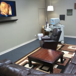 Atlantic Ultrasound - family and friends welcome in our accommodating and relaxing viewing room