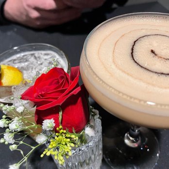 BISTR09 - Whiskey and a chocolate martini - Bars Near Me - San Antonio, Texas