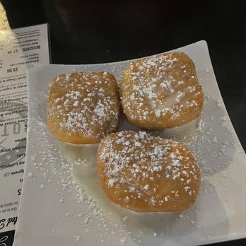 Gotti's - Cajun beignets $10.95 - powdered donuts - Seafood Near Me - Houston, Texas