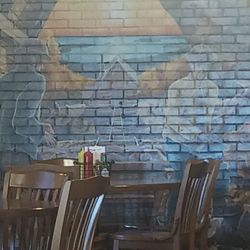 Lake Effect Bar and Grill - Nice wall mural.