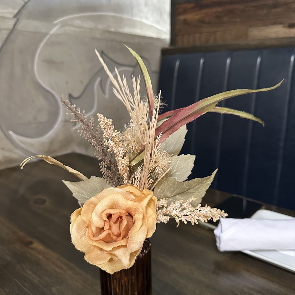 Bosscat Kitchen & Libations - Bars Near Me - Orange, California Bosscat Kitchen & Libations - Bars Near Me - Orange, California