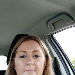 Madani Dr Anjum - This is me sitting in the car relaxing!!!