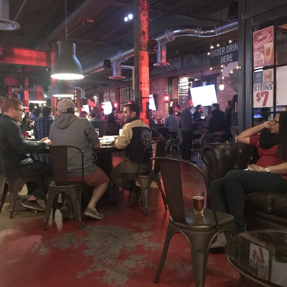Franklin Hall - Sports Bars Near Me - Washington, DC, District of Columbia Franklin Hall - Sports Bars Near Me - Washington, DC, District of Columbia