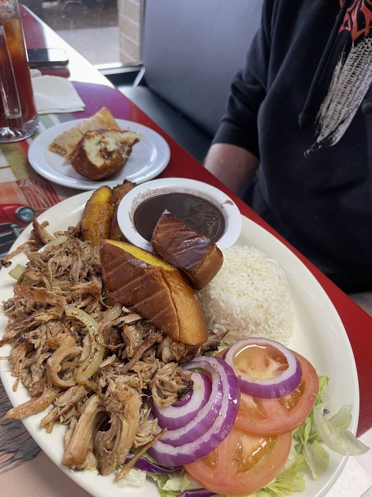 TROPICANA CUBAN RESTAURANT 9616 N Lamar Blvd, Austin, Texas Cuban