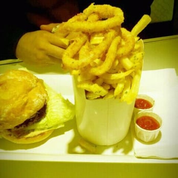 Burger Lounge - Burgers Near Me - Coronado, California