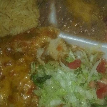 Garcia's Kitchen Express - Green chile chicken enchiladas with beans and rice - Mexican Near Me - Albuquerque, New Mexico
