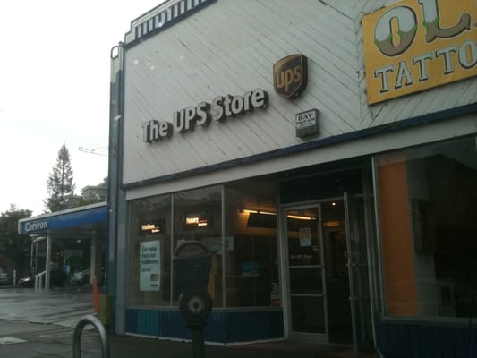 THE UPS STORE - Updated November 2024 - 24 Photos & 129 Reviews - 360