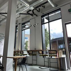 Kainos Coffee - Large open seating with big windows