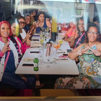 The Icon Restaurant and Lounge - Sorors - Lounges Near Me - Richardson, Texas
