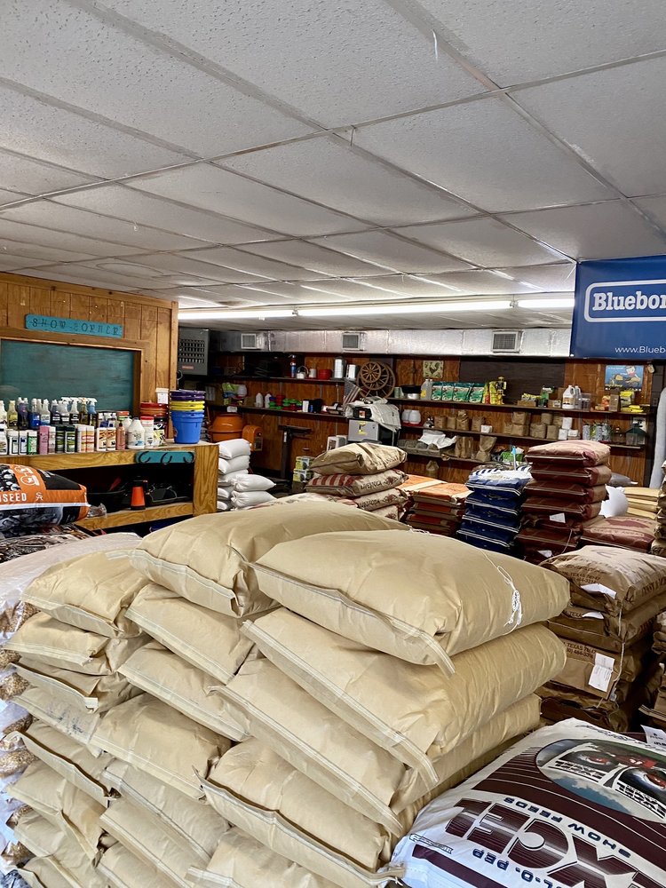 GONZALEZ FARM & RANCH SUPPLY Updated October 2024 700 E Gravis St