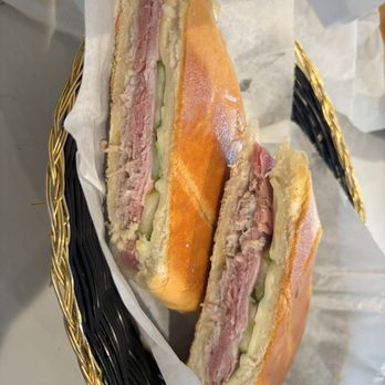 Sanguich - Cuban sandwich - Cuban Near Me - Miami, Florida