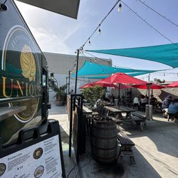 Unique Fettuccine and Sandwiches - Food Truck Outside Smog City Taphouse IG: @ammysalamii