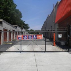 Public Storage
