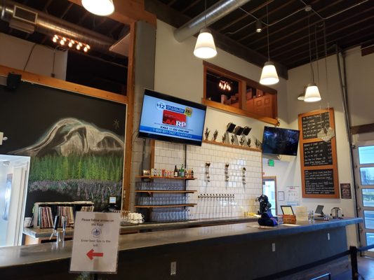 Brothers Cascadia Brewing by null